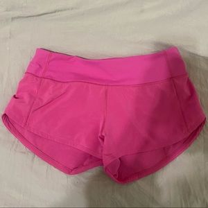 Lululemon speed up 2.5’ size 4 sonic pink shorts